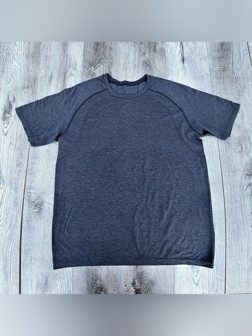 Lululemon Metal Vent Tech Short Sleeve Athletic Tee Dark Gray XL